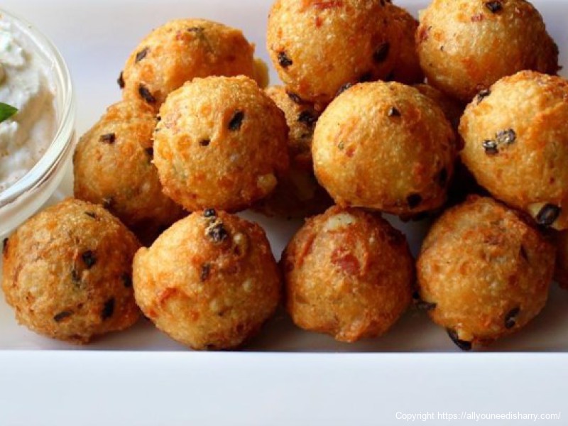Bacon Jalapeno Popper Puffs