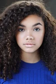McKenna Roberts as Alice