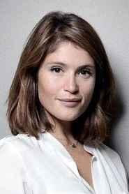 Gemma Arterton as Dianne Harewood / Brain