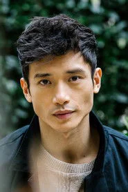 Manny Jacinto as Eric Reyes