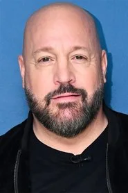 Kevin James as Ray Hayes