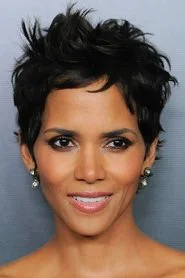 Halle Berry as Sofia