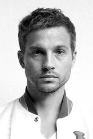 Logan Marshall-Green as Pete Calvin