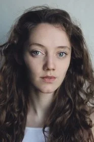 Mirren Mack as Dinah