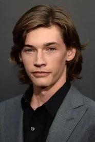 Jacob Lofland as Neckbone