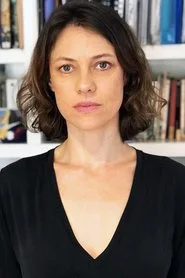 Alexia Moyano as Adriana