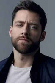 Richard Rankin as Roger MacKenzie