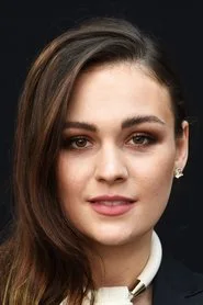 Sophie Skelton as Brianna MacKenzie