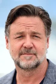 Russell Crowe as Cal McAffrey