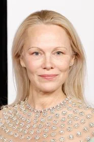Pamela Anderson as Beth Davenport