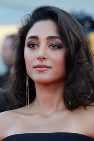 Golshifteh Farahani as Suna