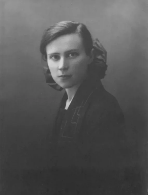 Portrait of Bluma Zeigarnik in 1921, discoverer of the Zeigarnik Effect